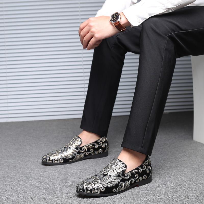 Men'S Formal Wear Slippers - Męskie welurowe mokasyny ze złotym haftem,