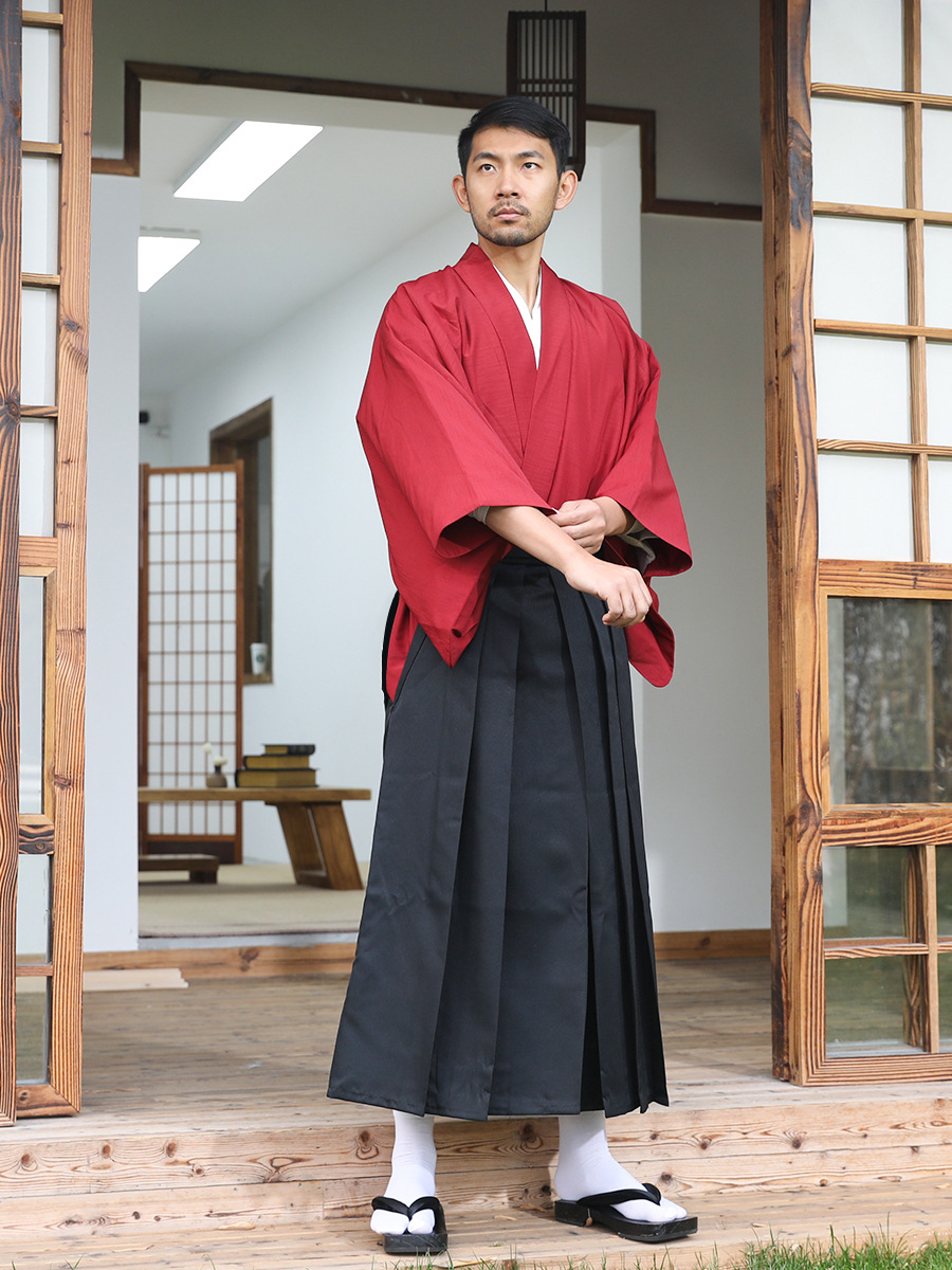 Męski tradycyjny japoński zest – Traditional Japanese Men'S Formal Wear recenzja i cena