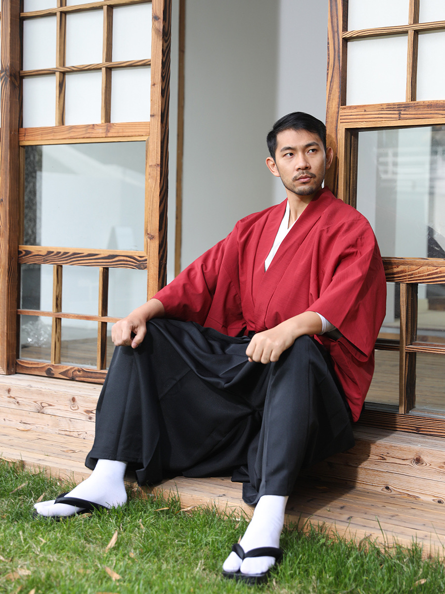 Męski tradycyjny japoński zest – Traditional Japanese Men'S Formal Wear recenzja i cena