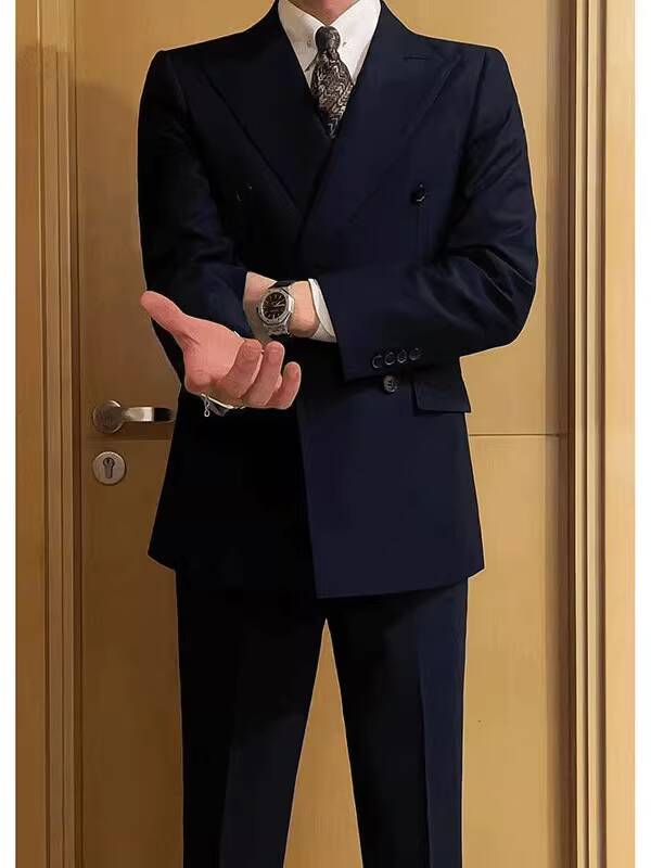 Projektowanie eleganckich, dwu – High End Men'S Formal Wear recenzja i cena